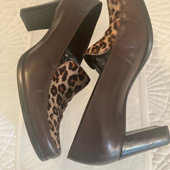 Franco Sarto leopard print/brown leather heels. Size 8 - Picture 4 of 6